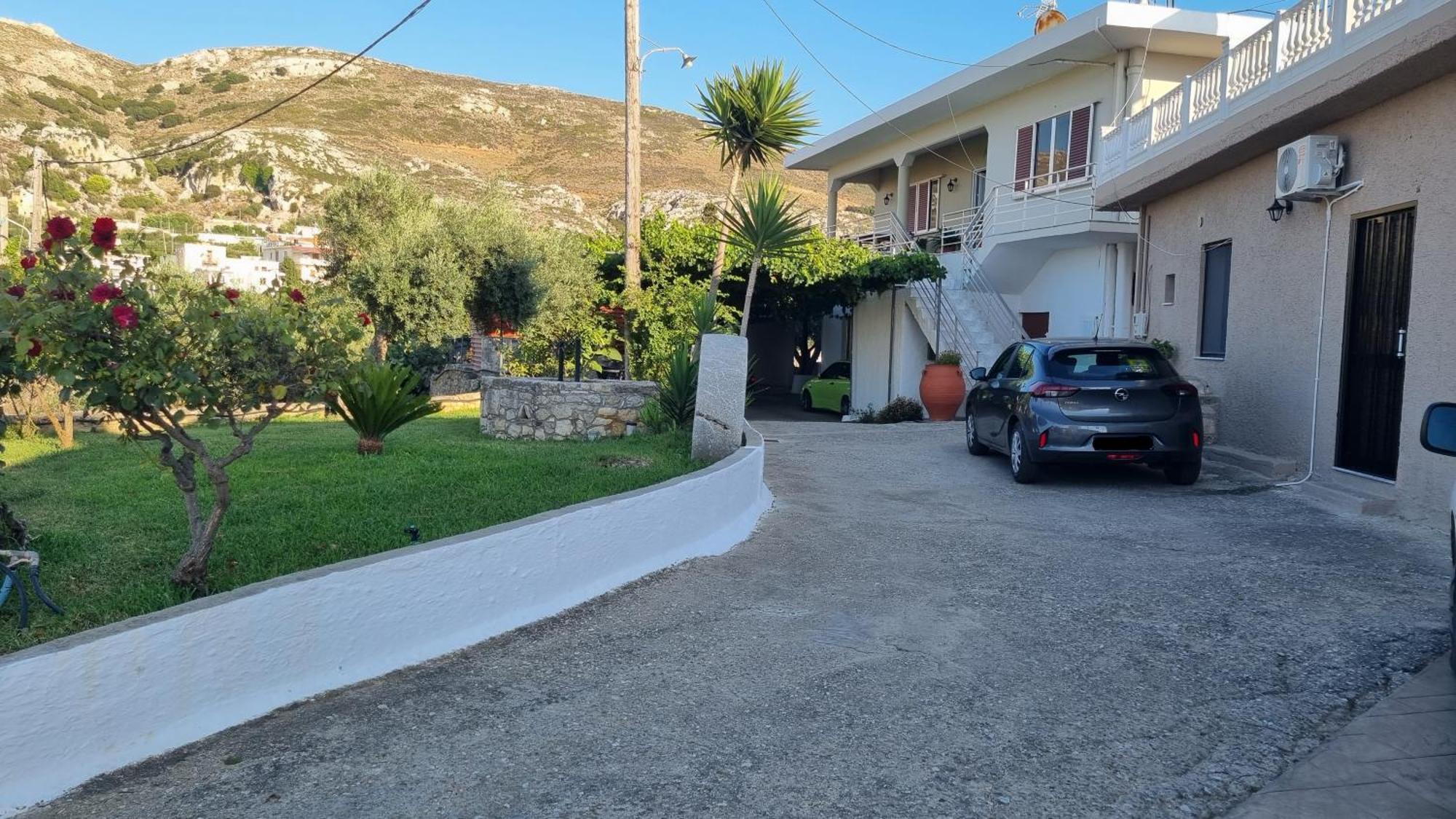 הוילה Plátanos Casa Artemis מראה חיצוני תמונה