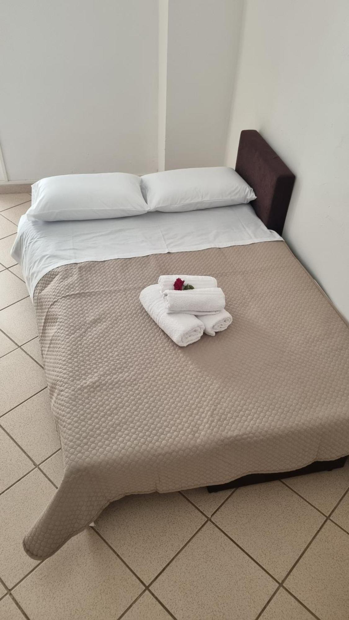 הוילה Plátanos Casa Artemis מראה חיצוני תמונה